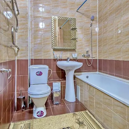 Cozy Apartment On Rozybakiev 145. Atakent Almaty Exterior photo